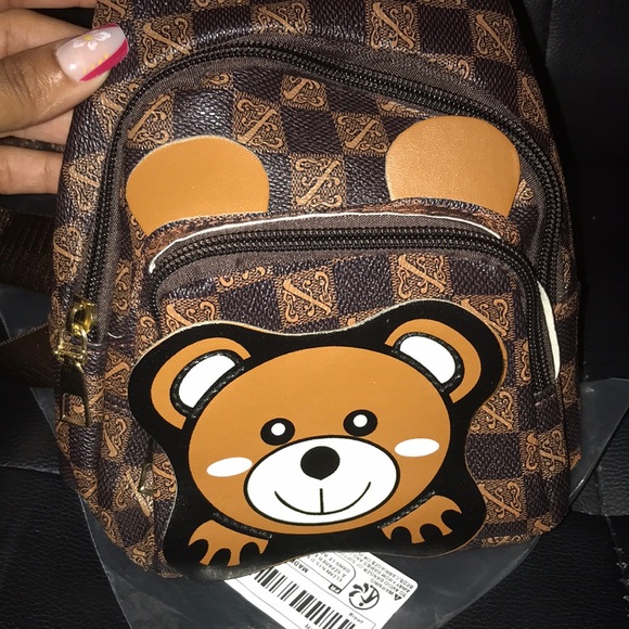 Cute Bear Crossbody 🤎🐻 - Picture 3 of 15